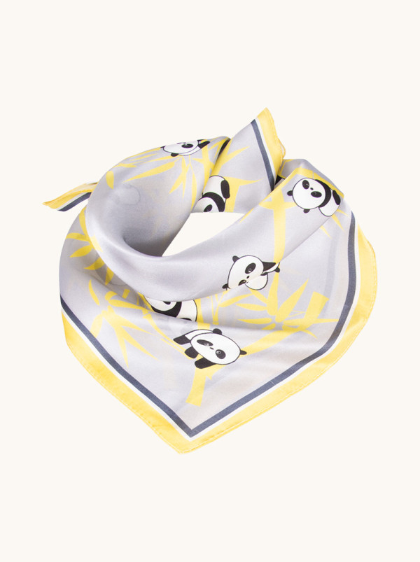 Apaszka jedwabna szara z motywem pandy 53x53 cm