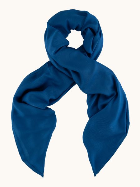 Szal 100% wiskoza gładki w kolorze chabrowym 75x180 cm