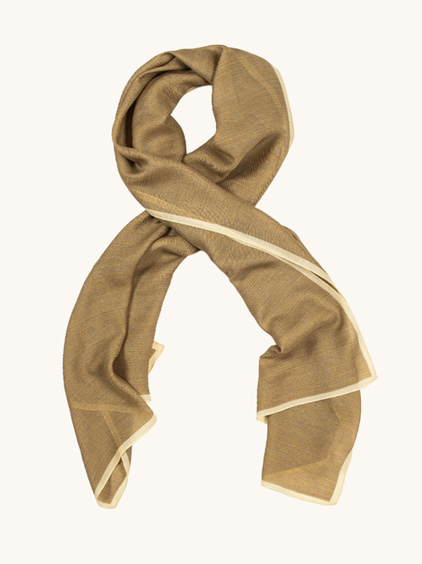 Szal z wełny i jedwabiu oliwkowy z akcentami beżu i szarości 65 cm x 190 cm 