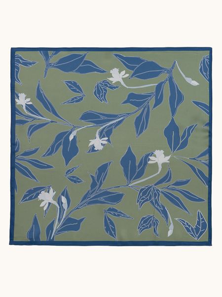 Apaszka jedwabna w liście oliwkowa z granatem 53x53 cm