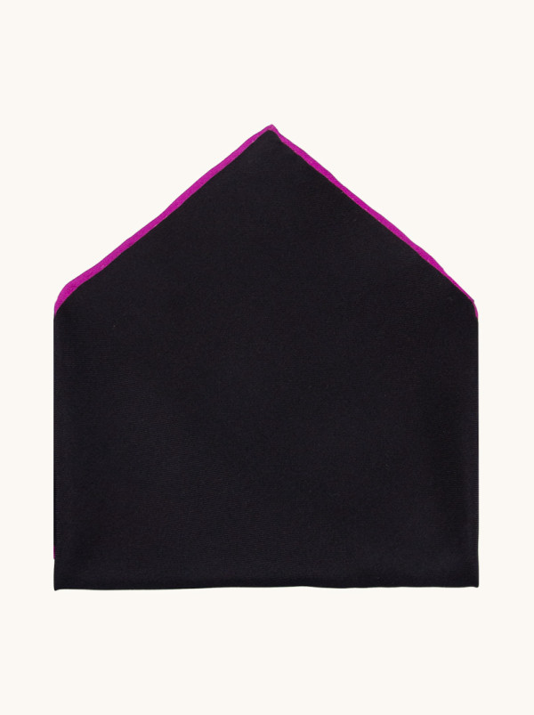 Czarna jedwabna poszetka