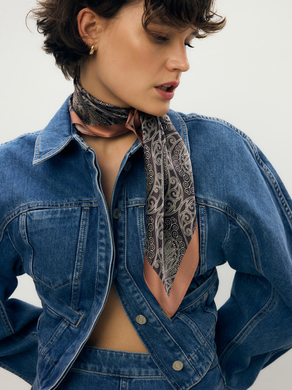 Apaszka jedwabna Wieczorne Echo 68x68cm PREMIUM