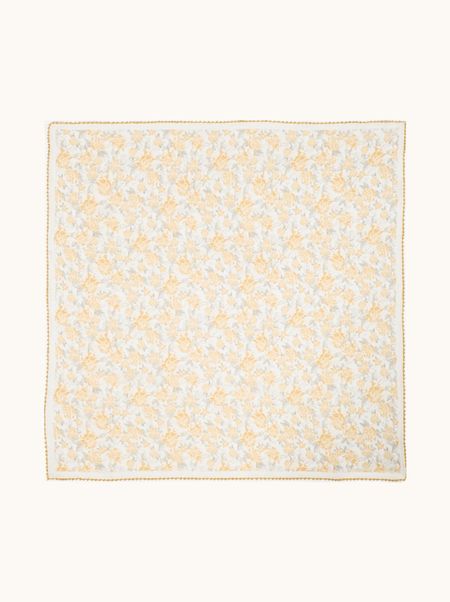 Apaszka jedwabna żółta w kwiaty z koronkową obwódką 65x65 cm