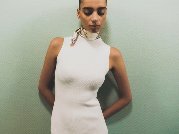 Apaszka jedwabna FIORA 53x53 cm PREMIUM