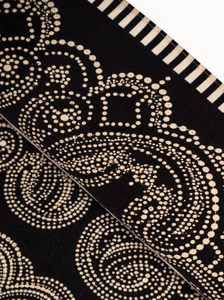 Black silk scarf in paisleye 70x70 cm