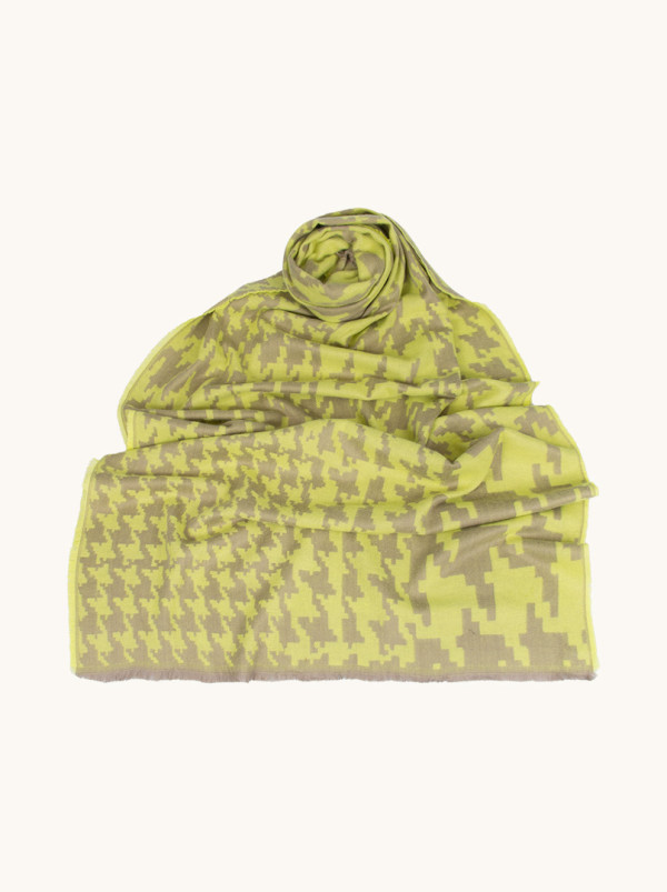 Warm houndstooth scarf in shades of green, 75cm x 210cm