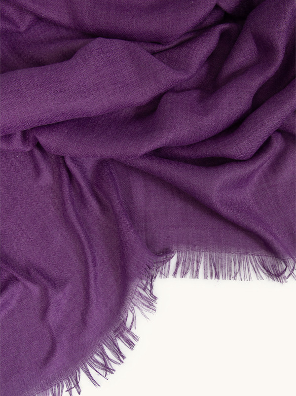 Viscose shawl in purple 90 cm x 200 cm