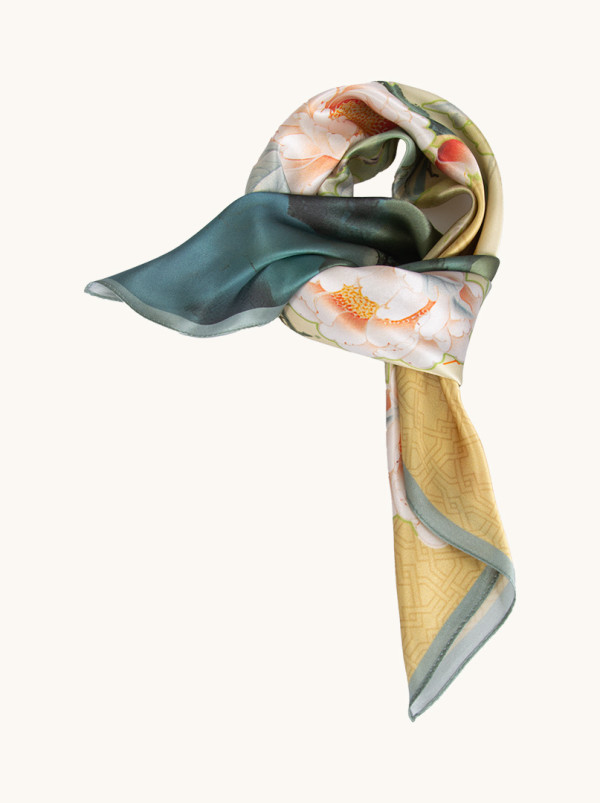 Jedwabna apaszka W Dolinie Ciszy  68cm x 68cm