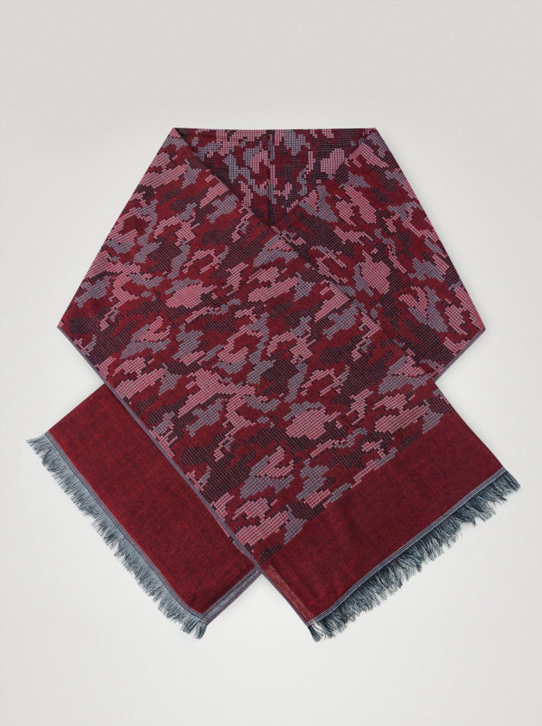 Czerwony włoski szal