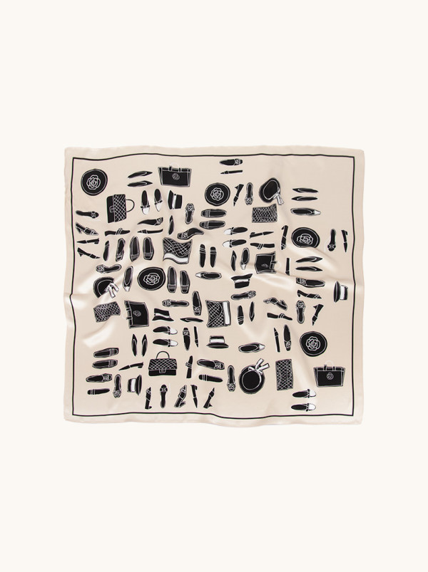 Apaszka jedwabna kremowa w galanterię 70x70 cm