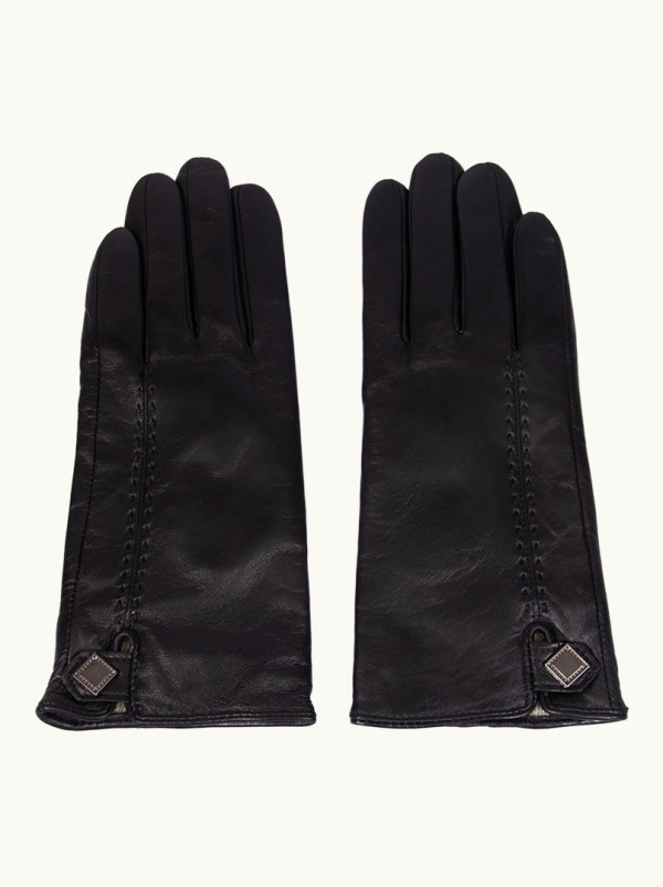 Leather gloves