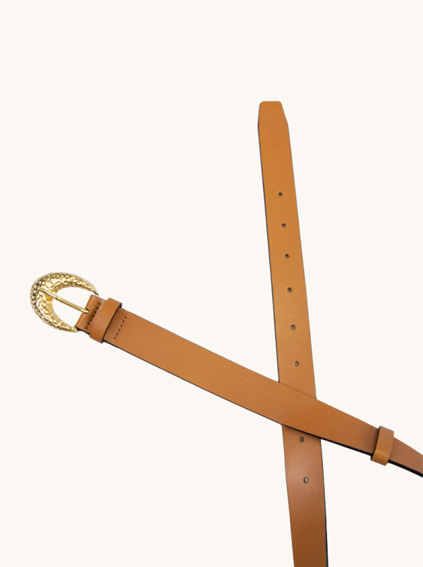 Profilowany pasek skórzany jasnobrązowy z ozdobną klamerką LuAna