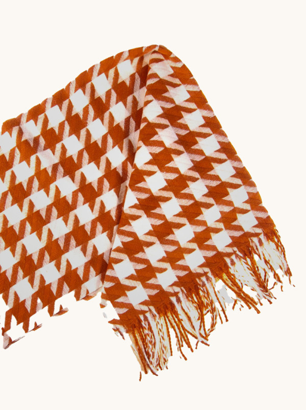 Scarf with pattern