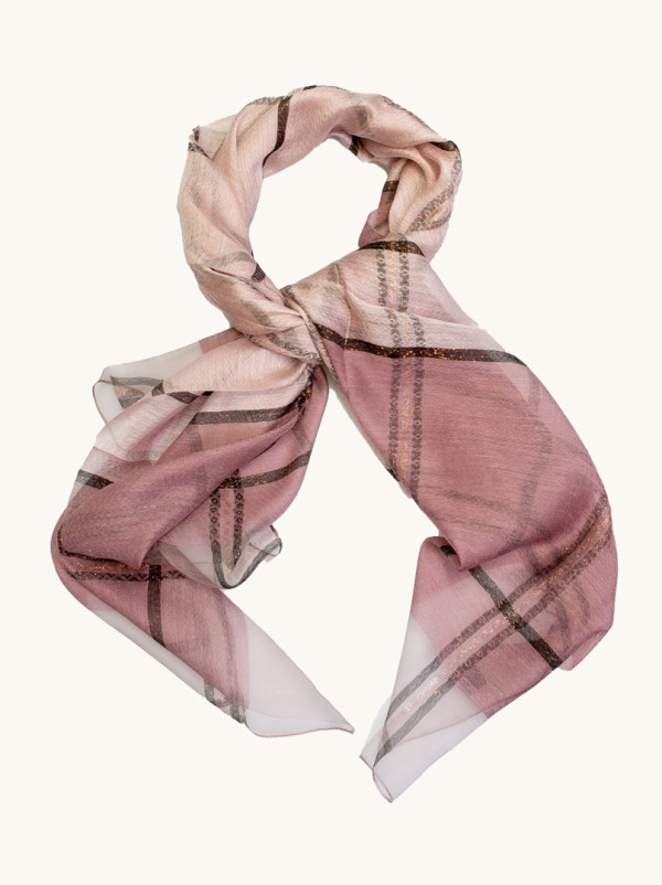 Scarf with wool and silk