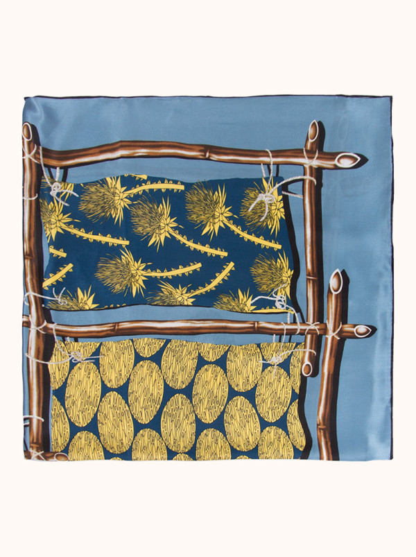 Duża chusta  z jedwabiu z motywem pelikana 110x110 cm