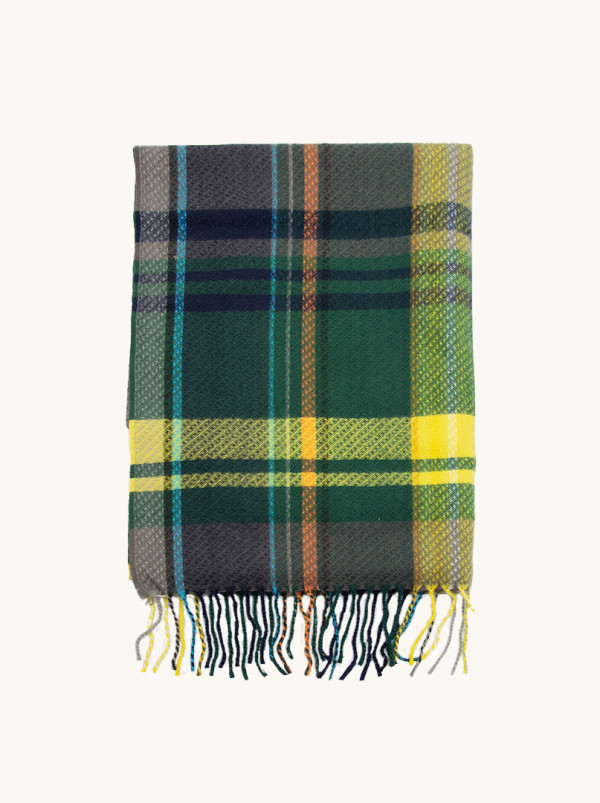 Ciepły zielony szal w żółto-niebieską kratkę