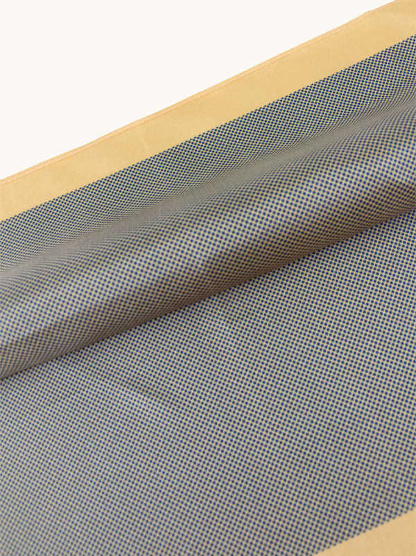 Jedwabna poszetka złota we wzory   32 cm x 32 cm PREMIUM