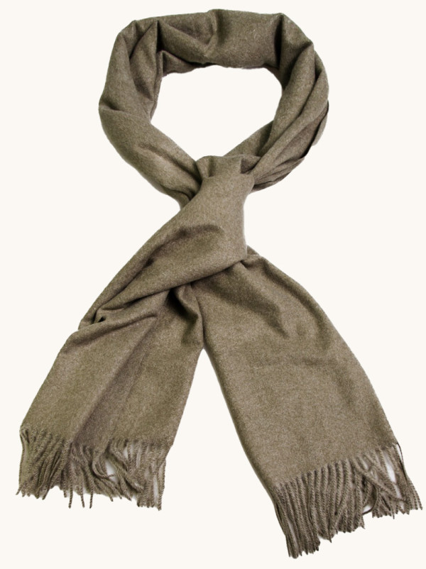 Szal ciepły khaki z frędzlami 200cm x 70cm