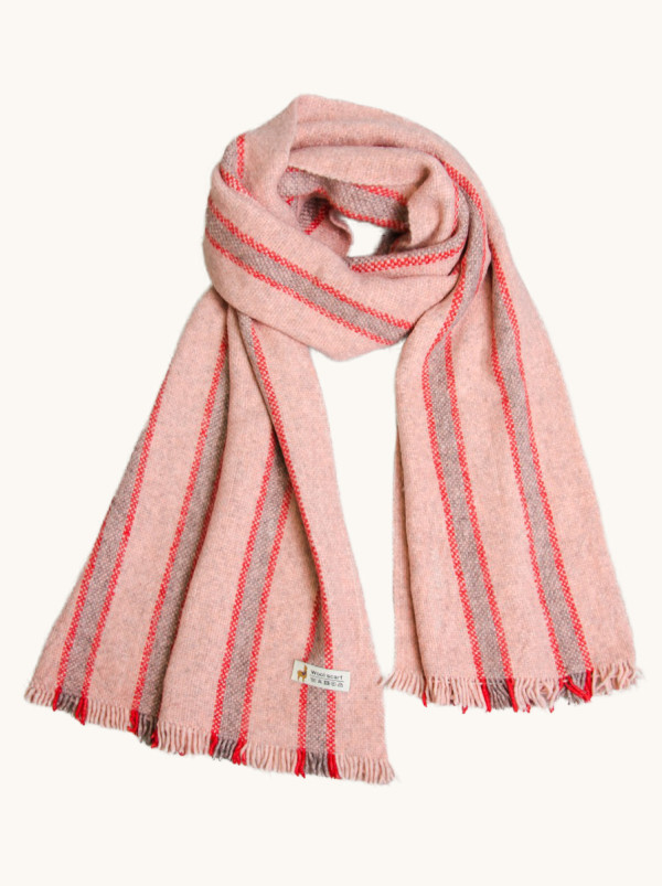 Szal wełniany w pasy różowy z frędzlami