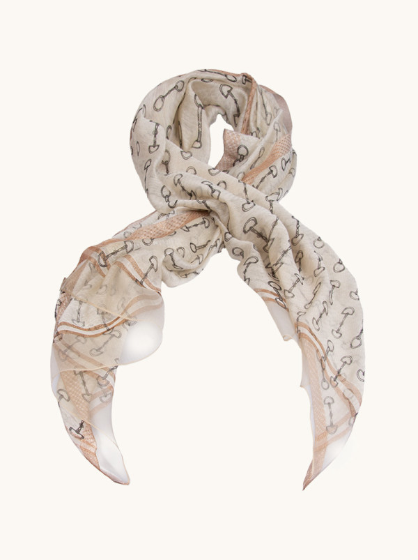 Scarf with wool and silk