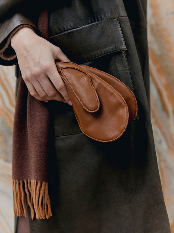 Camelowe skórzane rękawiczki wykończone wełną PREMIUM