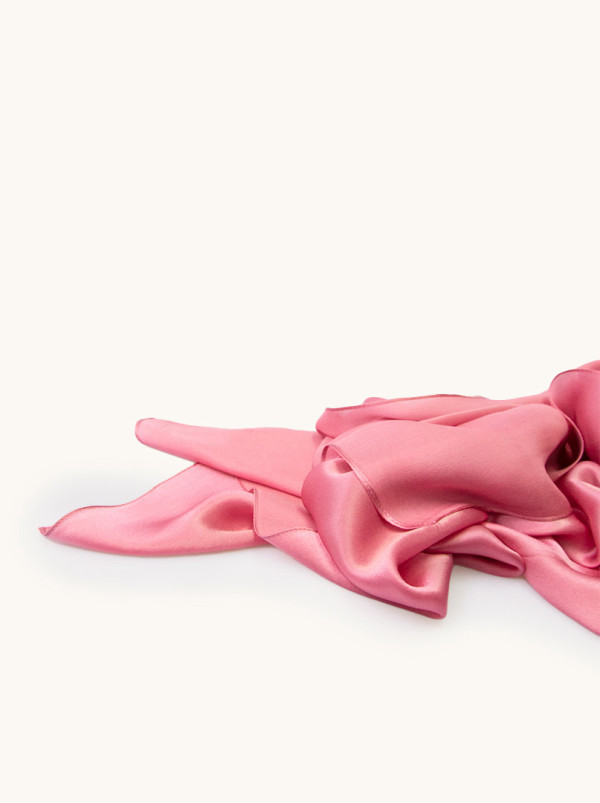 Szal jedwabny różowy 70 cm x 170 cm