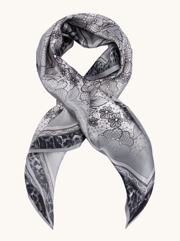 Apaszka jedwabna szara w kwiaty 90x90 cm