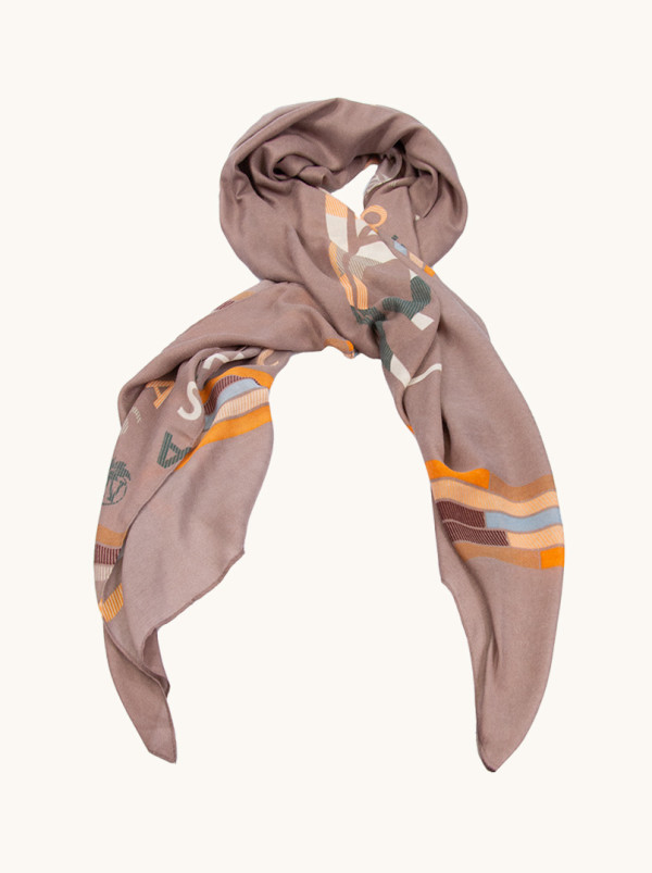 Szal 100% wiskoza w odcieniu fioletu w litery 80x180 cm