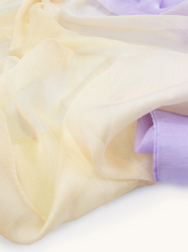 Szal lekki fioletowo-beżowy 140 cm x 170 cm