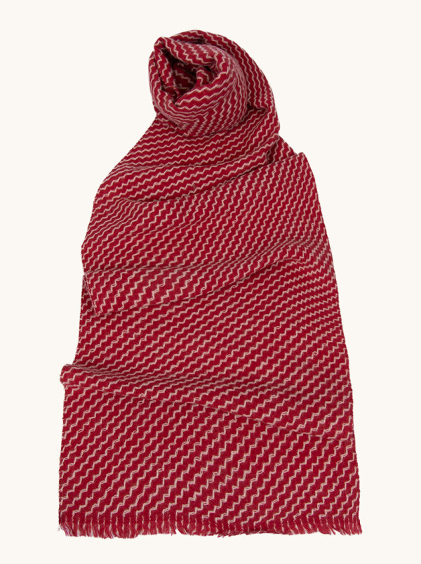 Ciepły ekskluzywny kaszmirowy szal  czerwony z geometrycznym wzorem 35 cm x 175 cm PREMIUM