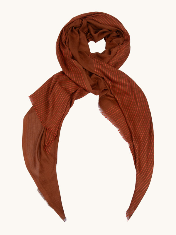 Szal lekki w kolorze brązowym w pasy 90x190cm