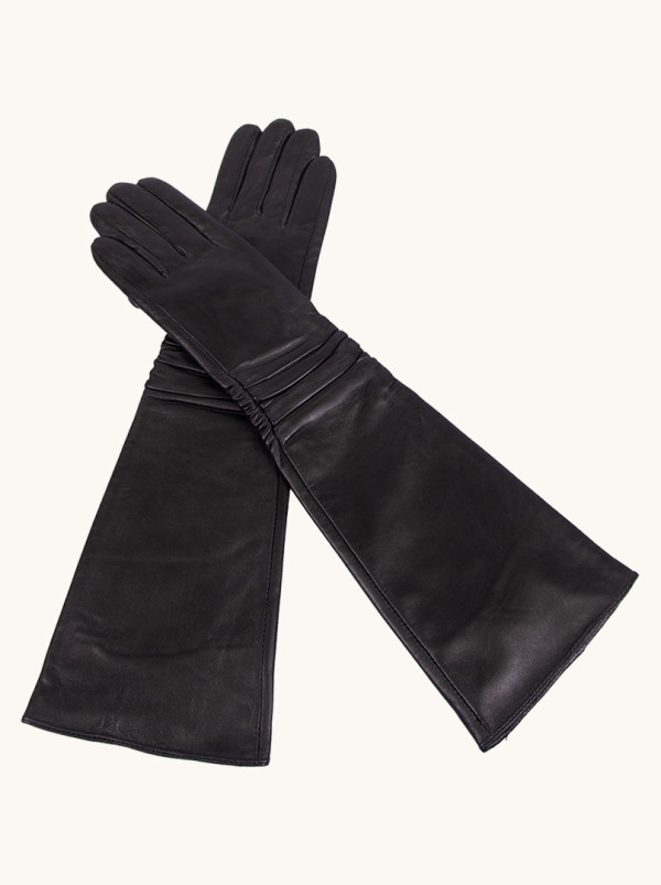 Leather gloves