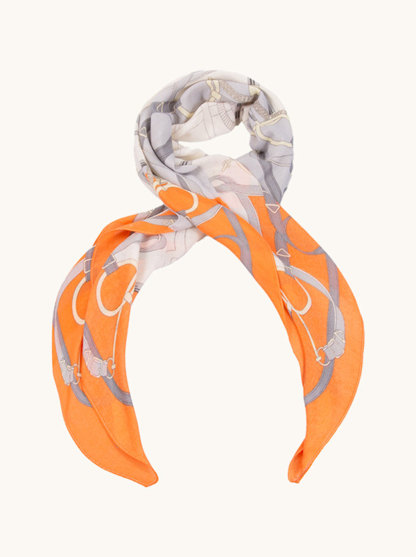 Chusta 100% wiskoza pomarańczowa  ze  wzorem 105x105cm