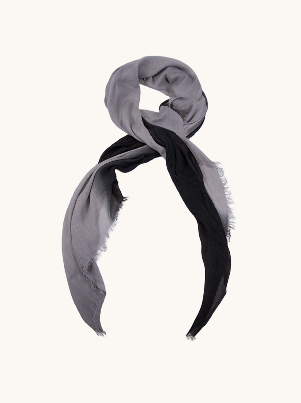 Szal cieniowany czarno-szary 90 cm x 190 cm
