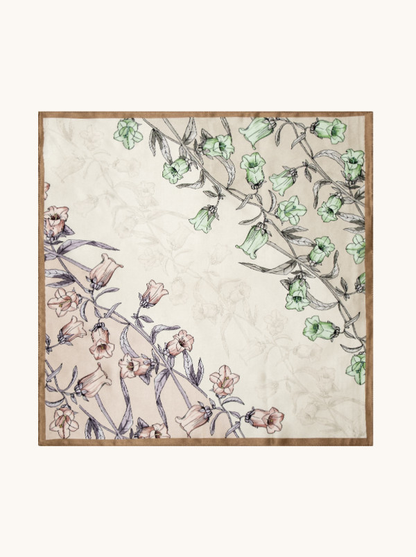 Apaszka jedwabna kremowa gawroszka w kwiaty 53x53 cm