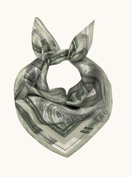 Apaszka jedwabna zielona w paisleye 53x53 cm