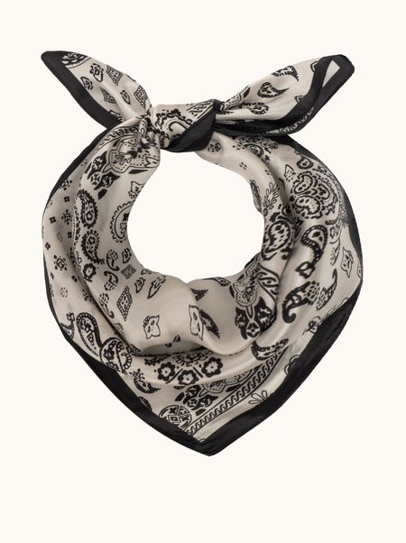 Apaszka jedwabna kremowa w paisley 53x53 cm