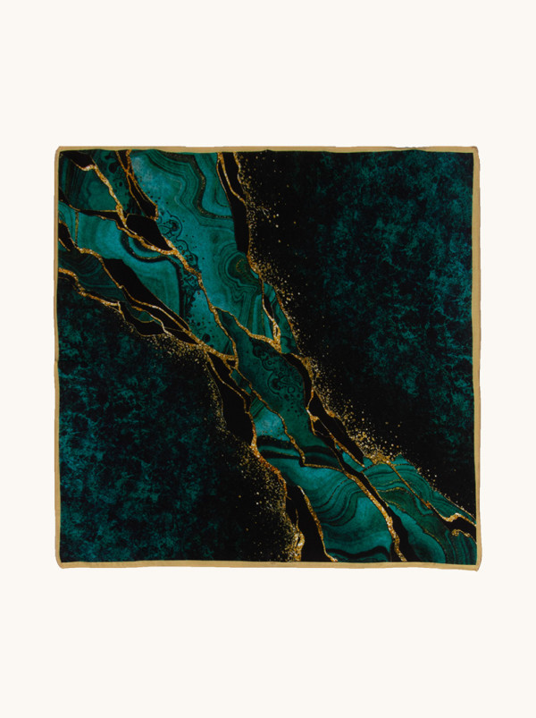 Apaszka jedwabna w odcieniach malachitu i złota 53x53 cm