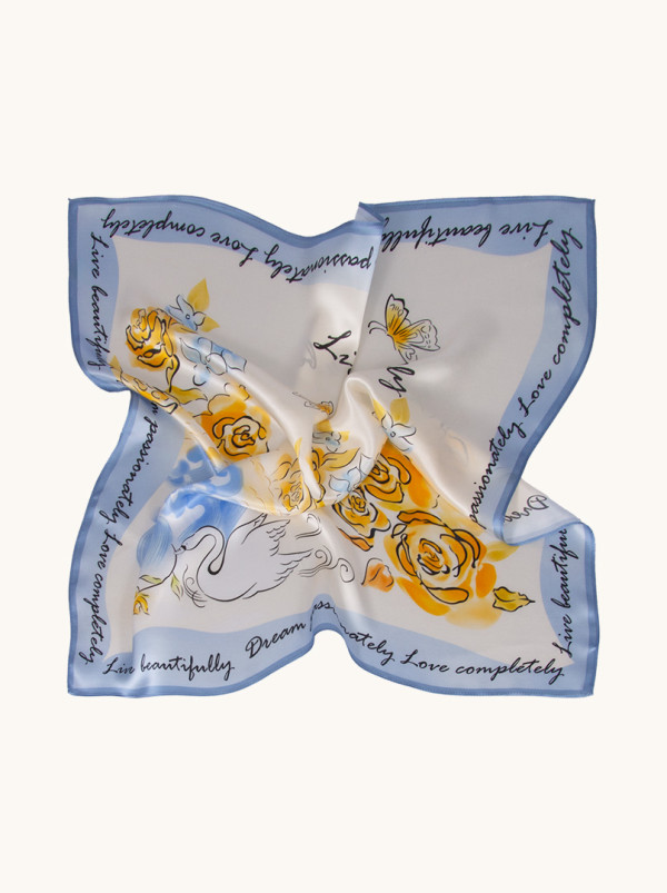 Apaszka jedwabna niebieska w kwiaty 53x53 cm