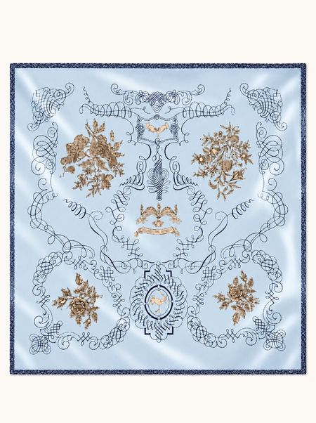 Apaszka jedwabna niebieska z ornamentem 90x90 cm
