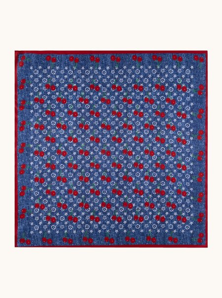 Jedwabna apaszka niebieska we wzory 53x53 cm 