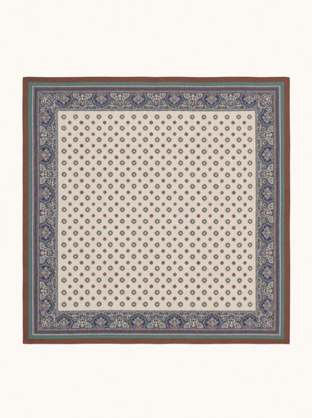 Ecru silk scarf with a pattern and border 53x53 cm