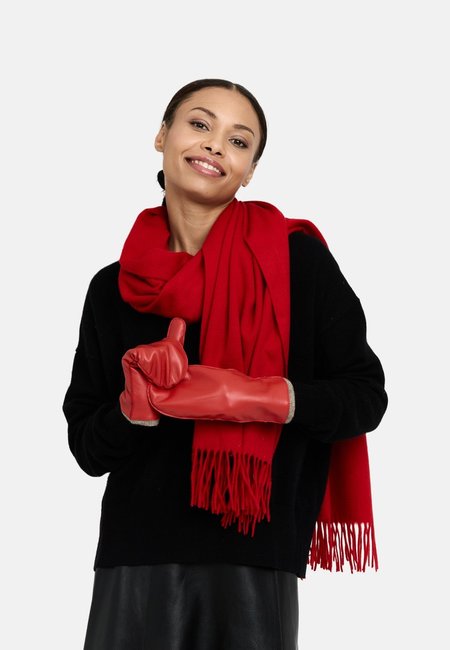 Brown sheepskin gloves insulated with wool