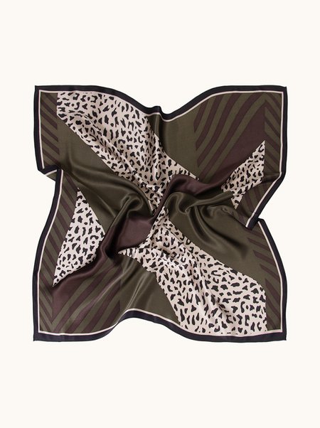 Green silk scarf with leopard print, 53x53 cm