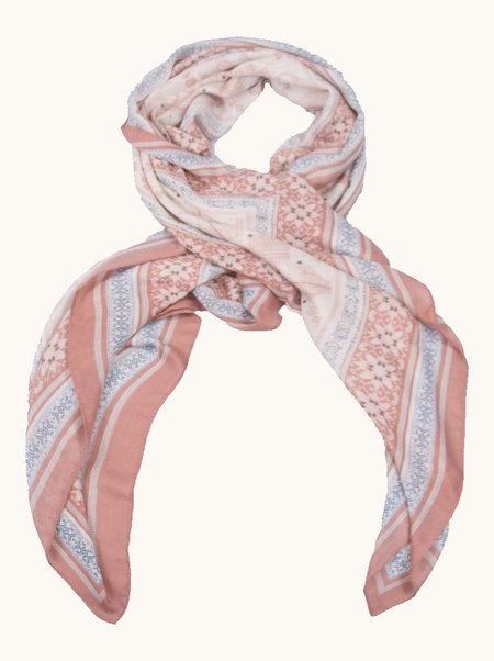 100% viscose scarf, pink with geometric patterns, 80x180 cm