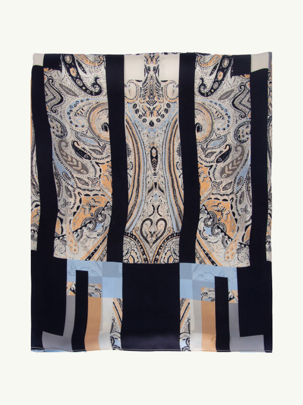 Szal jedwabny minimalistyczna elegancja  55 cm x 170 cm