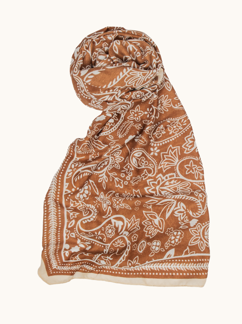 Lekki szal karmelowy z motywem paisley wiskoza 100% 70x180 cm zdjęcie 1